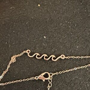 Elegant Gold Wave Necklace